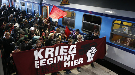 LIVE: "Welcome to Hell" – Antikapitalistische Demonstration in Hamburg gegen G20-Gipfel