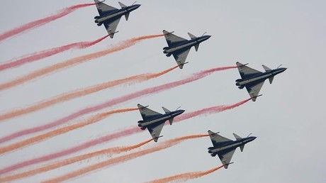 Live: Tag 3 der Internationalen Luft- und Raumfahrtmesse MAKS in Russland