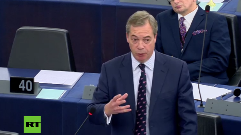 Farage: "Wie viele Abgeordnete hier im EU-Parlament haben Geld von George Soros erhalten?"