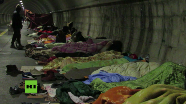 Migrationskrise in Italien - Endstation Obdachlosigkeit: Hunderte Geflüchtete schlafen in Tunnel