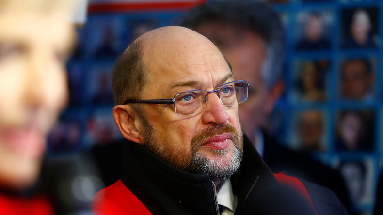 LIVE: Schulz kommentiert SPD-interne Nachtsitzung zu eventueller GroKo-Beteiligung