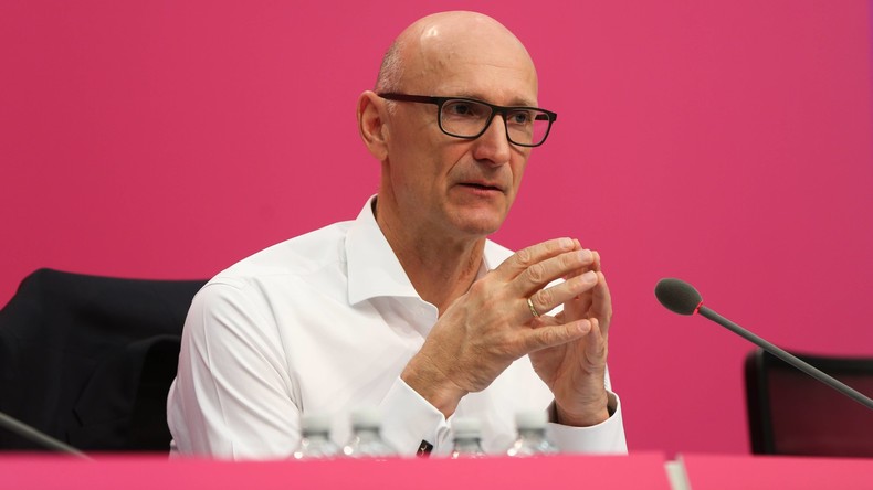 Telekom-Chef: Europa hat Wettstreit bei Online-Plattformen verloren 