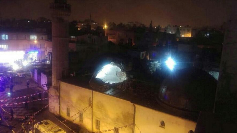 Raketeneinschläge auf Moschee im türkischen Grenzgebiet: Ein Toter, 13 Verletzte