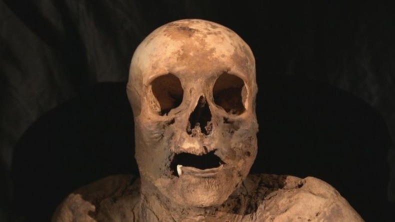 Britischer Außenminister Boris Johnson ist Nachkomme einer Mumie aus Basel aus dem 18. Jahrhundert