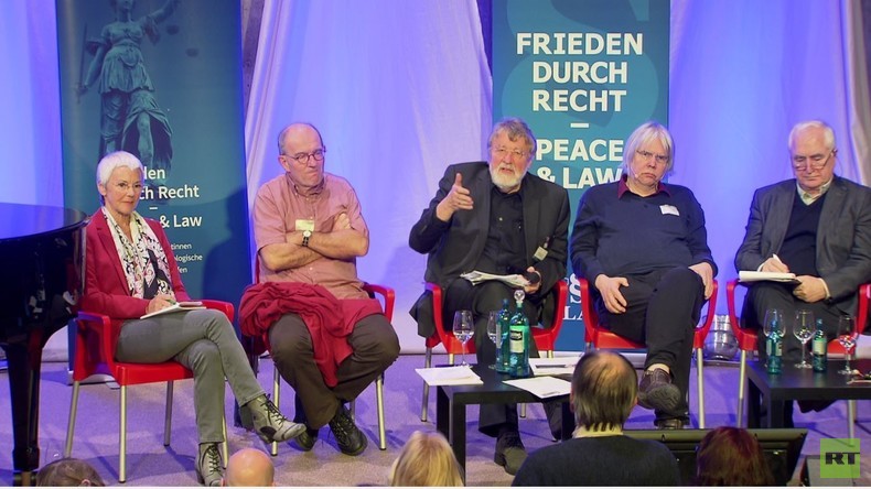 "Medien führen Krieg!": Stimmen aus der medienkritischen IALANA-Konferenz in Kassel [Video]