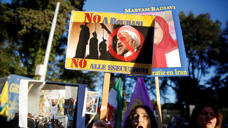 Russland warnt Trump: Ausländische Einmischungen im Iran sind "unakzeptabel"