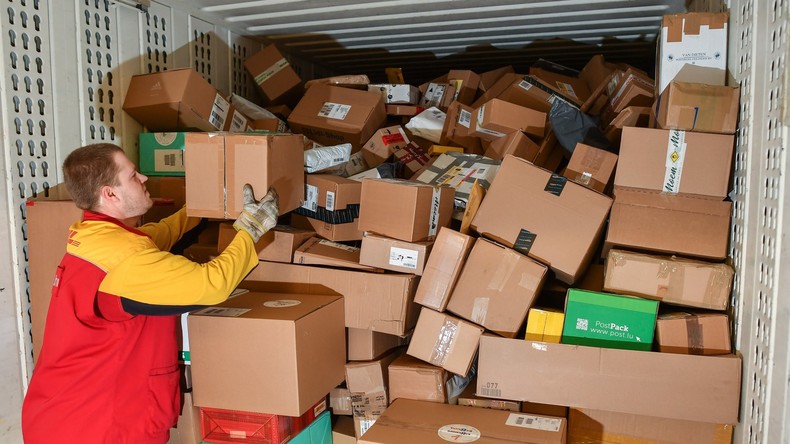 Wenn der Postmann gar nicht klingelt: Fauler Briefträger sammelt halbe Tonne Post in Garage