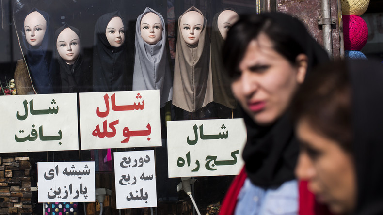 Präsidialamt: Immer mehr Gegner des Kopftuchzwangs für Frauen unter Iranern