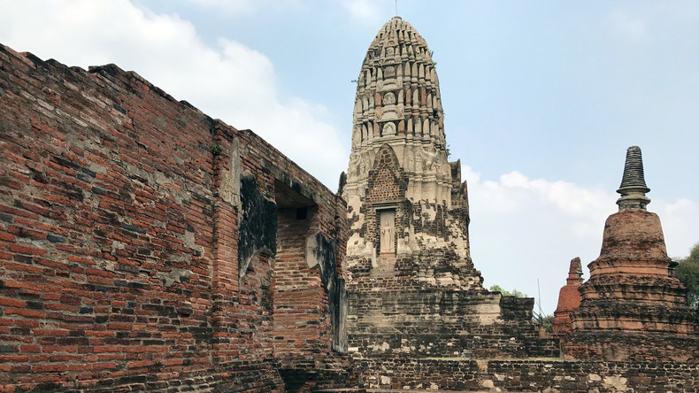 Reumütiger Tourist schickt Steine an thailändischen Tempel zurück
