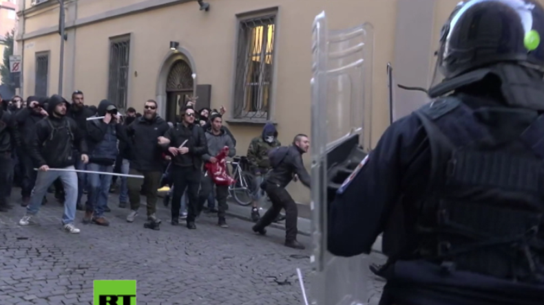 Italien: Mit Stangen und Steinen - "Antifaschistische" Protestler schlagen Polizei in die Flucht