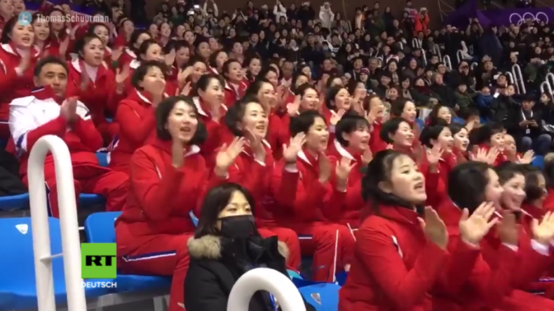 Olympische Winterspiele in Pyeongchang: Nordkoreanische Cheerleaderinnen stehlen allen die Show