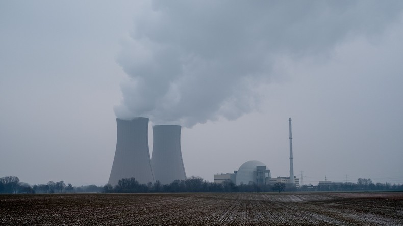 Tarifstreit: Beschäftigte in Kernkraftwerken legen Arbeit nieder 