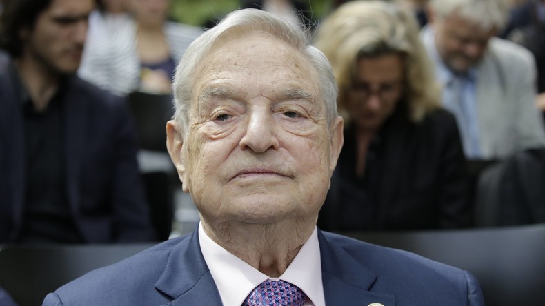 Düsseldorfer Tonhalle verleiht Menschenrechtspreis dem US-Geschäftsmann George Soros 