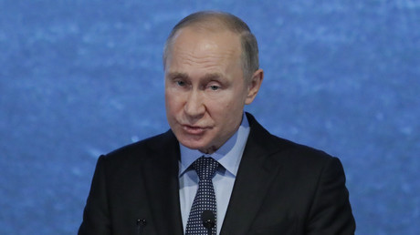 LIVE: Wladimir Putin besucht Wolgograd zum 75. Jahrestag des Sieges von Stalingrad