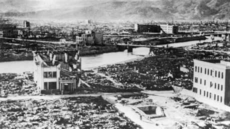 „Meiner ist größer!“ - Donald Trump, der Atomknopf und das Ende des Komparativs