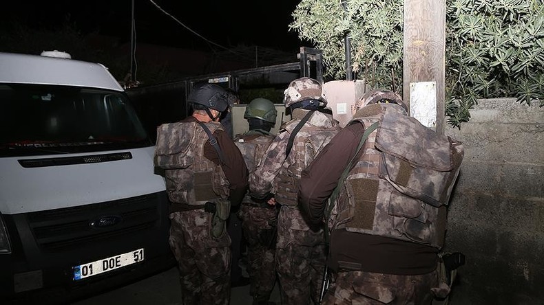 Fast 50 Menschen wegen Verdachts auf Anschlagvorbereitung in der Türkei verhaftet