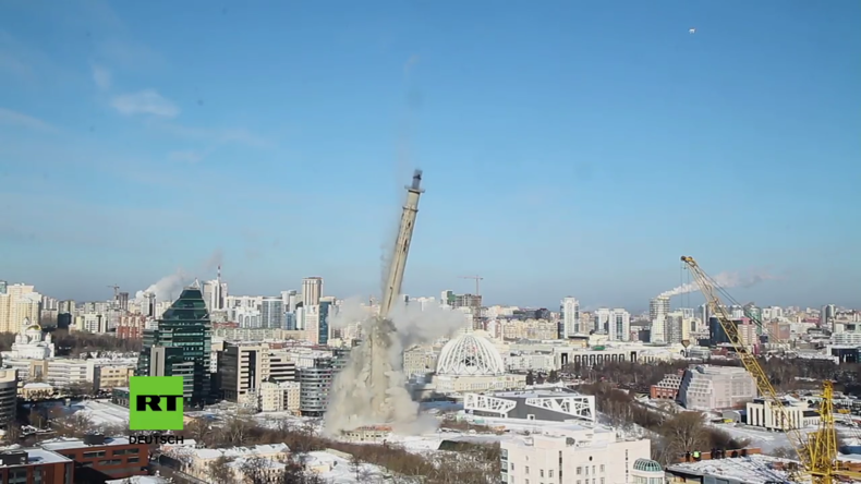 Russland: Riesiger Fernsehturm wird in Jekaterinburg abgerissen