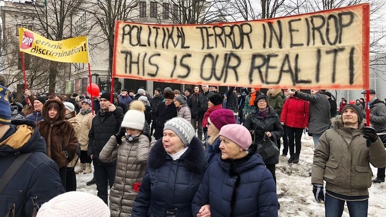 Russischsprachige Minderheit in Lettland protestiert gegen neuen Angriff auf ihre Identität