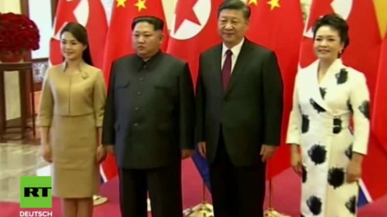 Erster Auslandsbesuch: Kim Jong-un besucht überraschend China - "Zum Frieden bereit" 