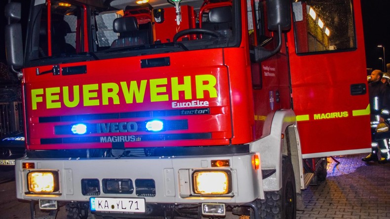 Toter nach Wohnhausbrand in Leipzig entdeckt - Mann festgenommen 