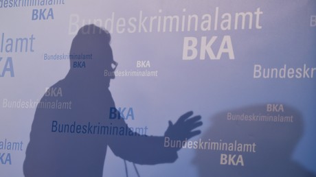 Bericht: 183 Straftaten mit asylfeindlichem Motiv gegen Politiker