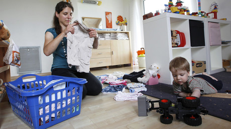 Neues aus den Unterklassen: Frauen und Kinder auf der Verliererseite