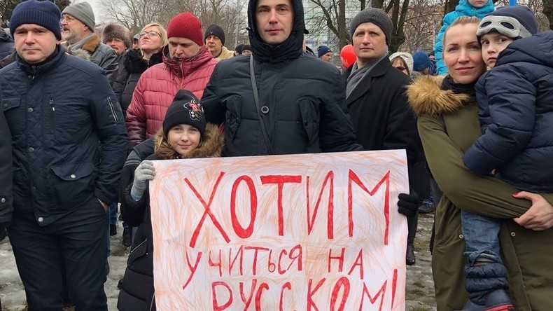 Duma erwägt Sanktionen gegen Lettland wegen eines neuen Gesetzes gegen Russisch in Schulen