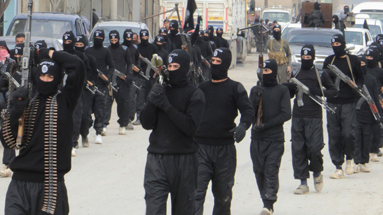 FSB-Chef: IS und Al-Qaida könnten sich zusammenschließen und chemische Waffen produzieren 