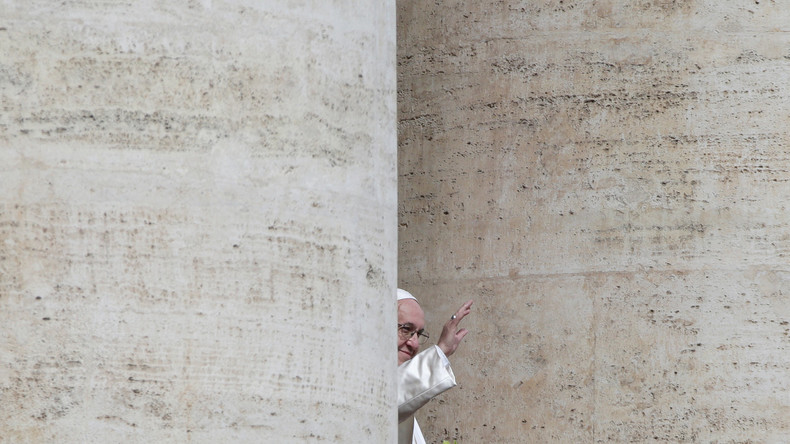 Papst empfängt Missbrauchsopfer aus Chile Ende April im Vatikan