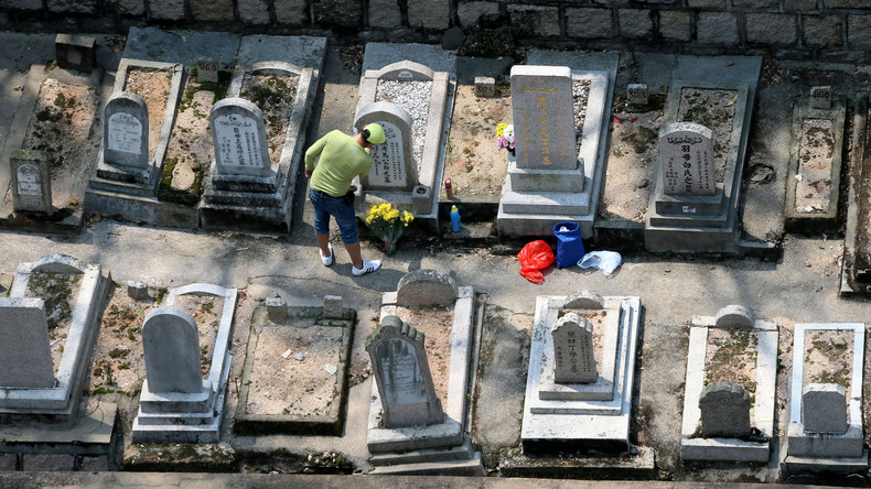 Nur der Tod ist gewiss: Über 80.000 Gräber für Lebende in China reserviert