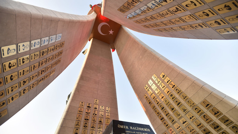 28 Soldaten wegen Putschversuch in der Türkei zu lebenslänglichen Haftstrafen verurteilt