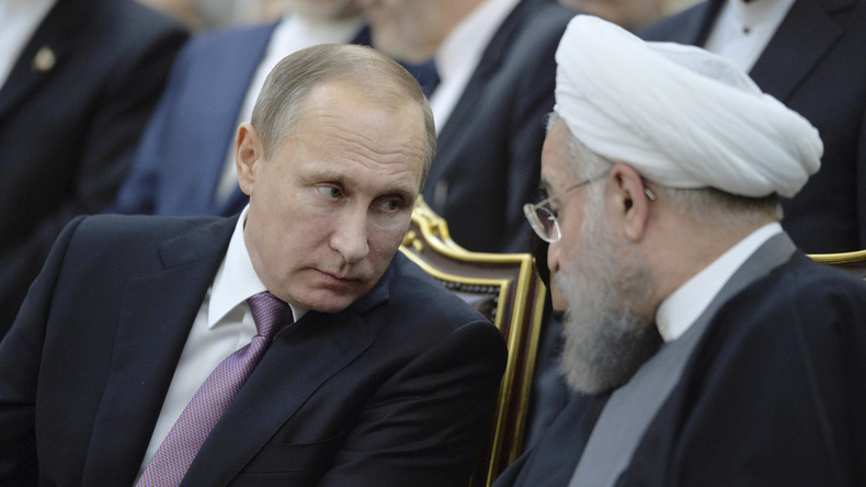 Verlängerung von "Öl für Waren" - Wie sich Russland und Iran des US-Dollars entledigen 