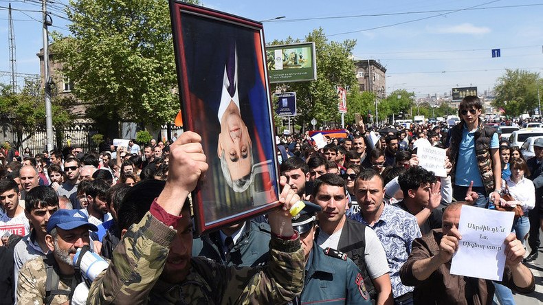 Mehr als 210 Demonstranten in Armenien festgenommen