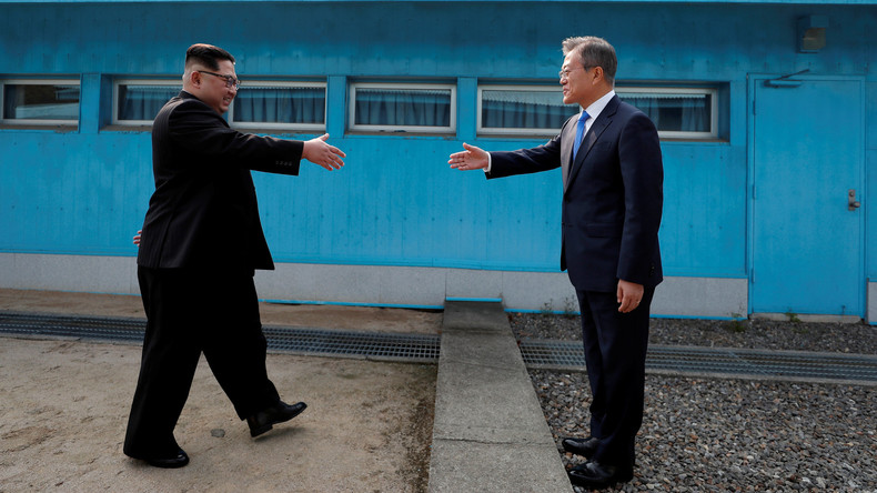 Kim überquert als erster Führer Nordkoreas die Grenze nach Südkorea 