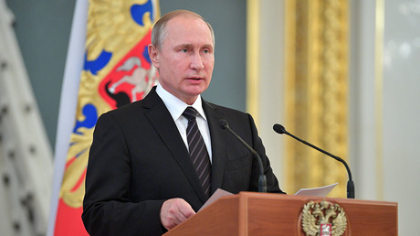 Putin: Welt wird chaotischer, aber wir hoffen, dass gesunder Menschenverstand Oberhand gewinnt