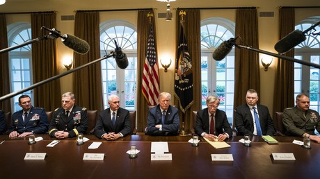 Syrien-Krieg kurz vor Eskalation: Teheran warnt Trump - Oliver Stone kritisiert westliche Kriegslust