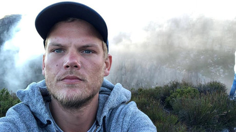 In Gedenken an DJ Avicii: Niederländische Kirchenglocken spielen seine Hits