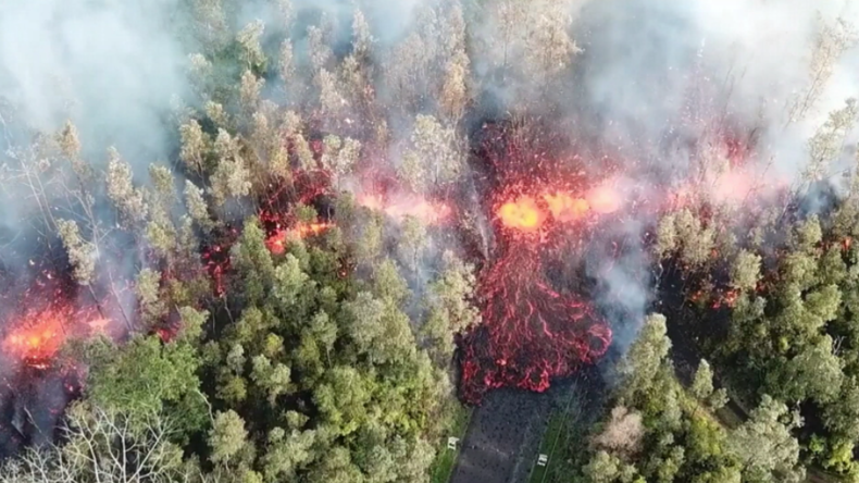 Spektakuläre Naturgewalt: Drohne filmt Lavastrom auf Hawaii
