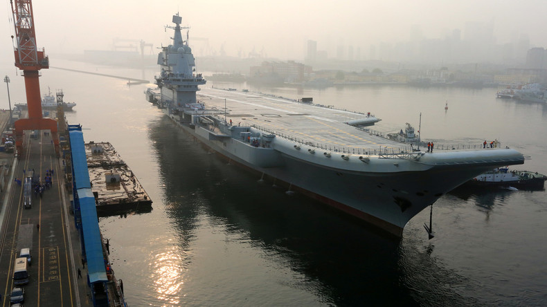 Chinas erster selbstgebauter Flugzeugträger beginnt Seetests