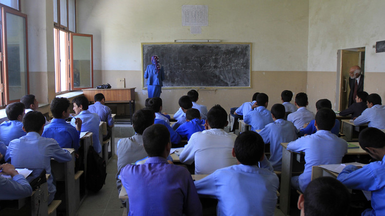 Über 400 Schulen schließen in umkämpfter afghanischer Provinz