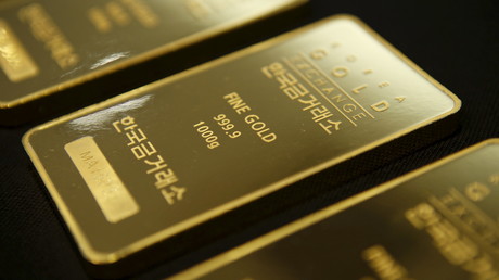 Raumpfleger findet sieben Goldbarren in Mülleimer und darf Fund für sich beanspruchen