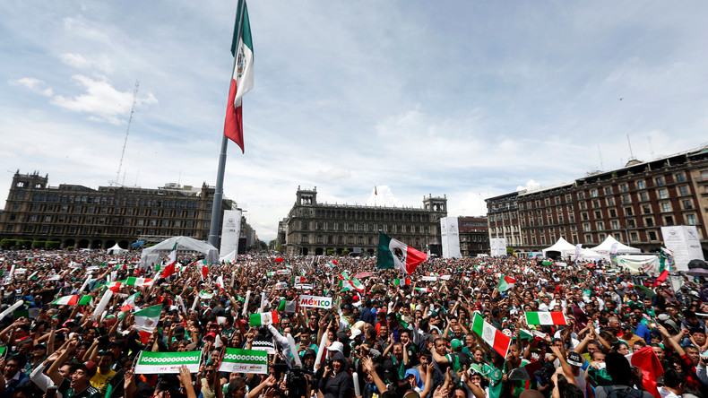 Tosender Jubel: Mexikanische Fans lösen beim 1:0 gegen Deutschland Erdbeben aus