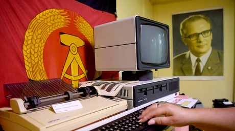 Interne Kolonialisierung: Wie die DDR ausverkauft wurde