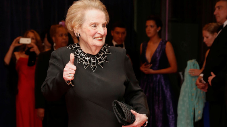 Madeleine Albright: "Der Stuhl des Führers der freien Welt ist leer"