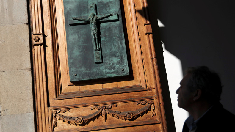 Katholische Kirche in Chile bittet Missbrauchsopfer um Verzeihung