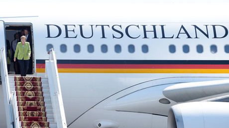 Angela Merkel trifft Aserbaidschans Staatschef Ilcham Alijew