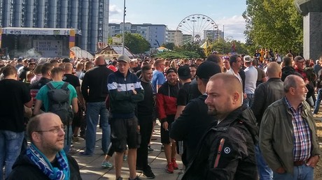 Chemnitz außer Kontrolle: Proteste und Ausschreitungen nach tödlicher Messerattacke