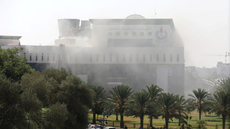 Bewaffnete Kämpfer stürmen Öl-Hauptquartier in Libyen 