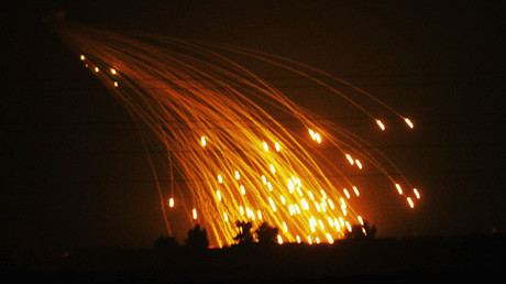Russisches Verteidigungsministerium: US-Jets greifen Deir Ez-Zor mit verbotenem weißen Phosphor an
