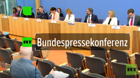 Doppelstandards à la BPK: Gute US-Bomben und böse Russen-Bomben über Syrien